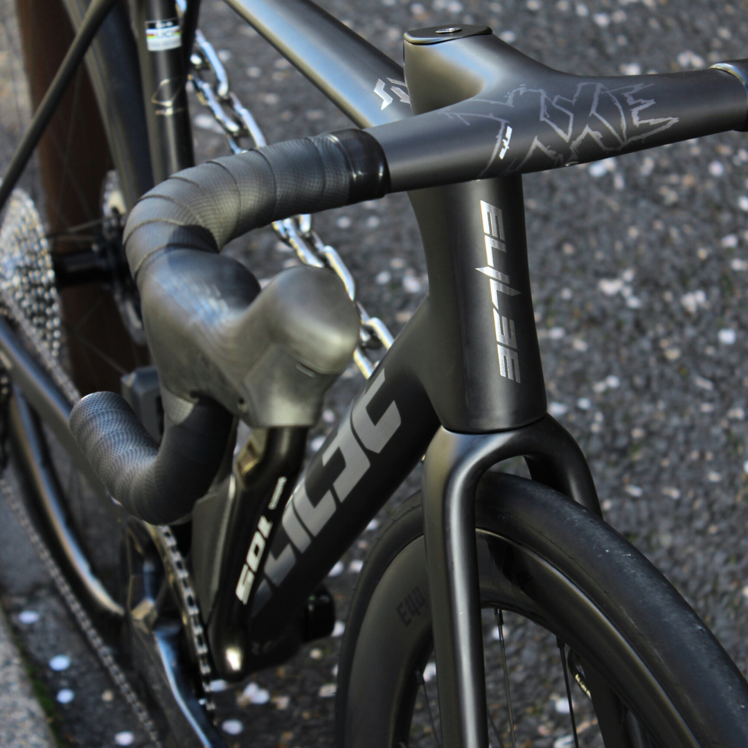 ELILEE / BLIZE Standard 105 Di2 R7170 完成車 マットブラック