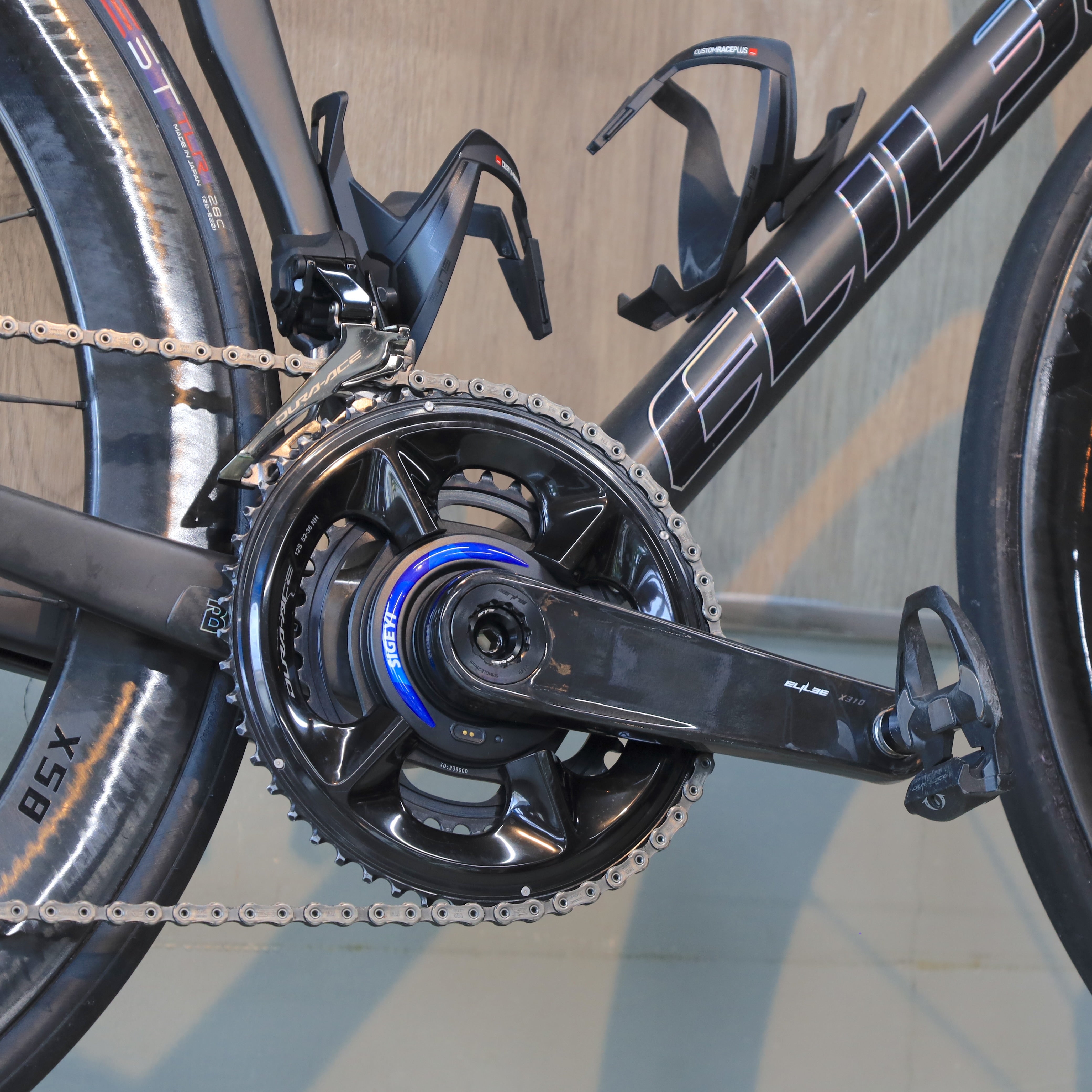 ELILEE / X310 カーボンクランクアーム チタニウムスピンドル(φ24mm)