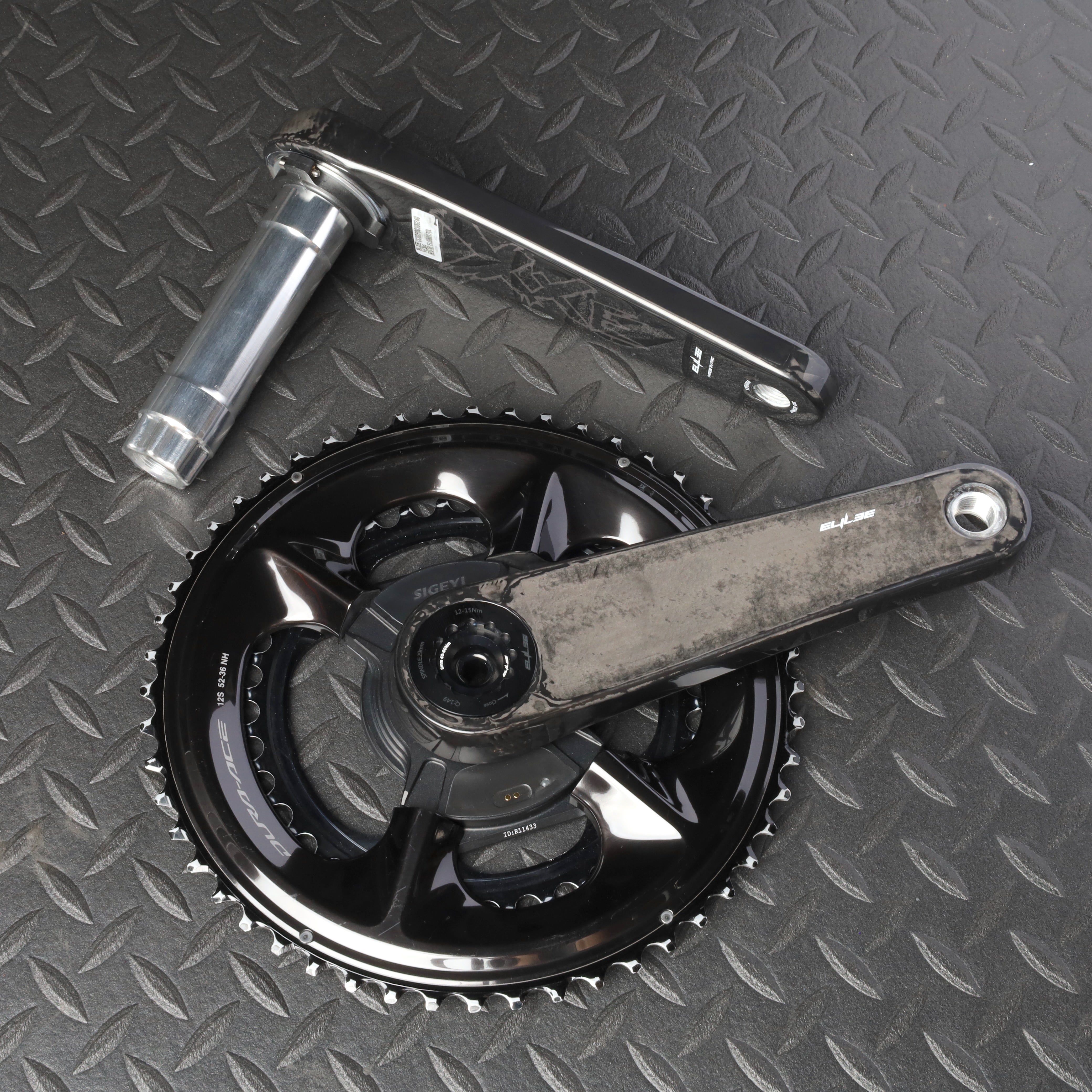 ELILEE / X310 カーボンクランクアーム アルミニウムスピンドル(DUB)